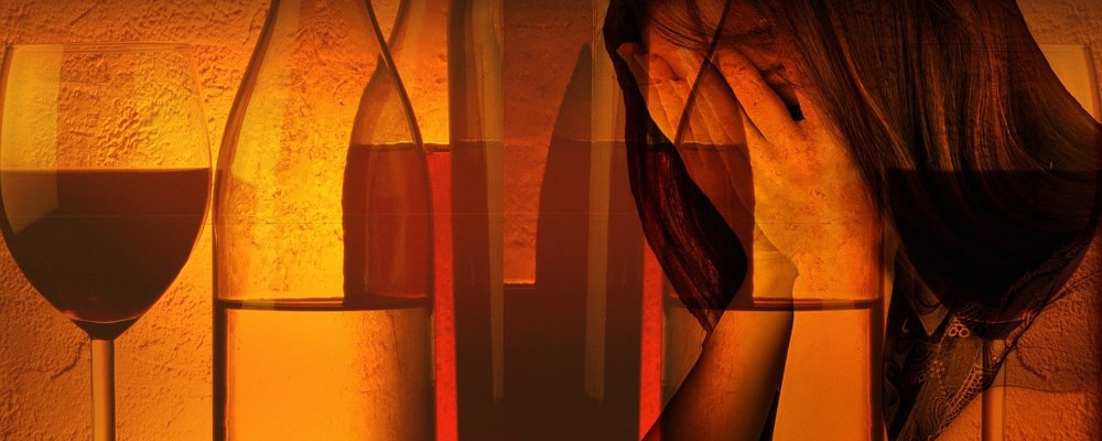 Bebidas alcohólicas y mujer